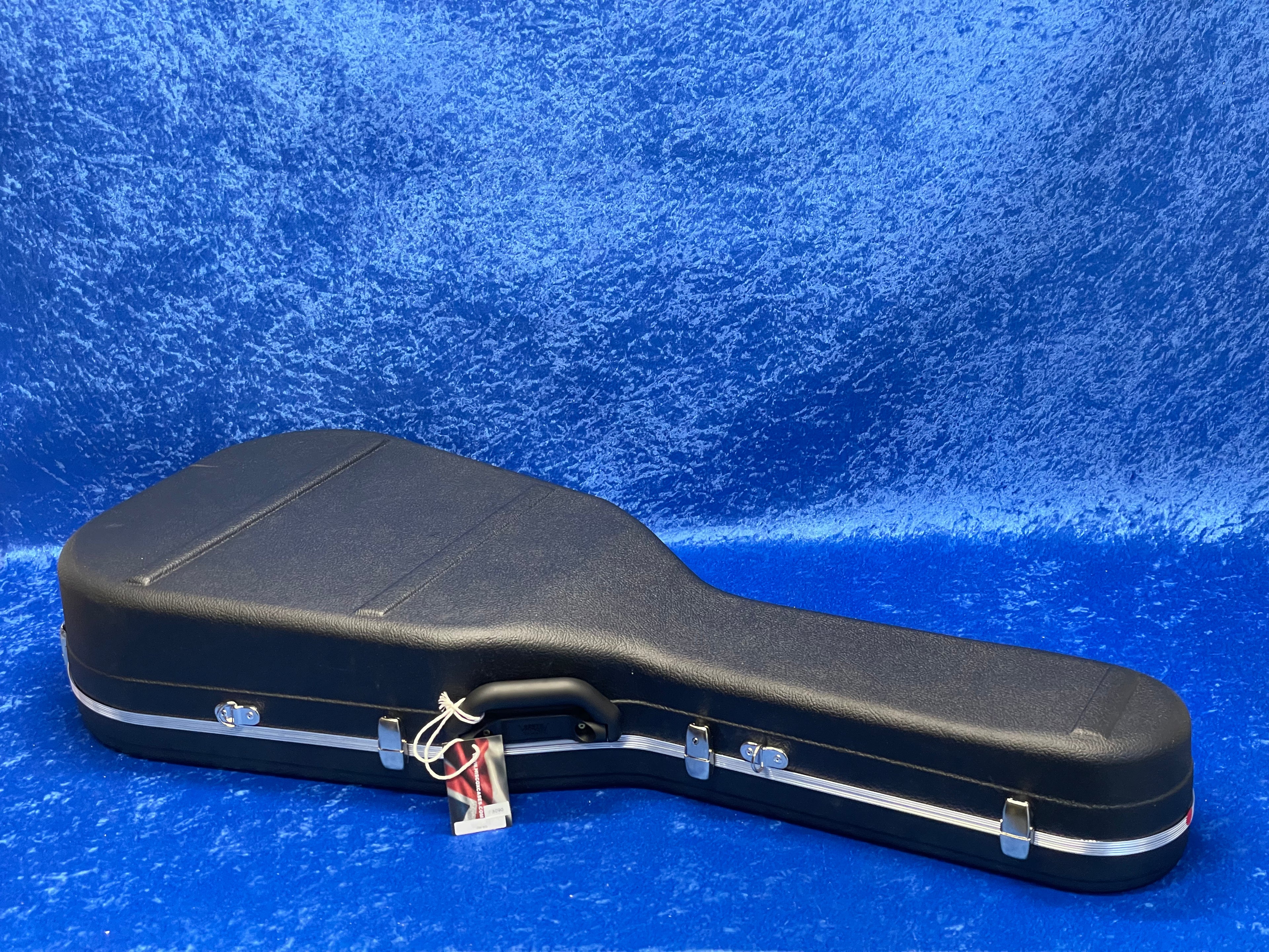 Pre-order B-STOCK Hiscox Case PRO2 - OM - OOO & OM Acoustic